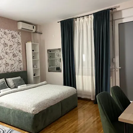 Downtown Apartment
